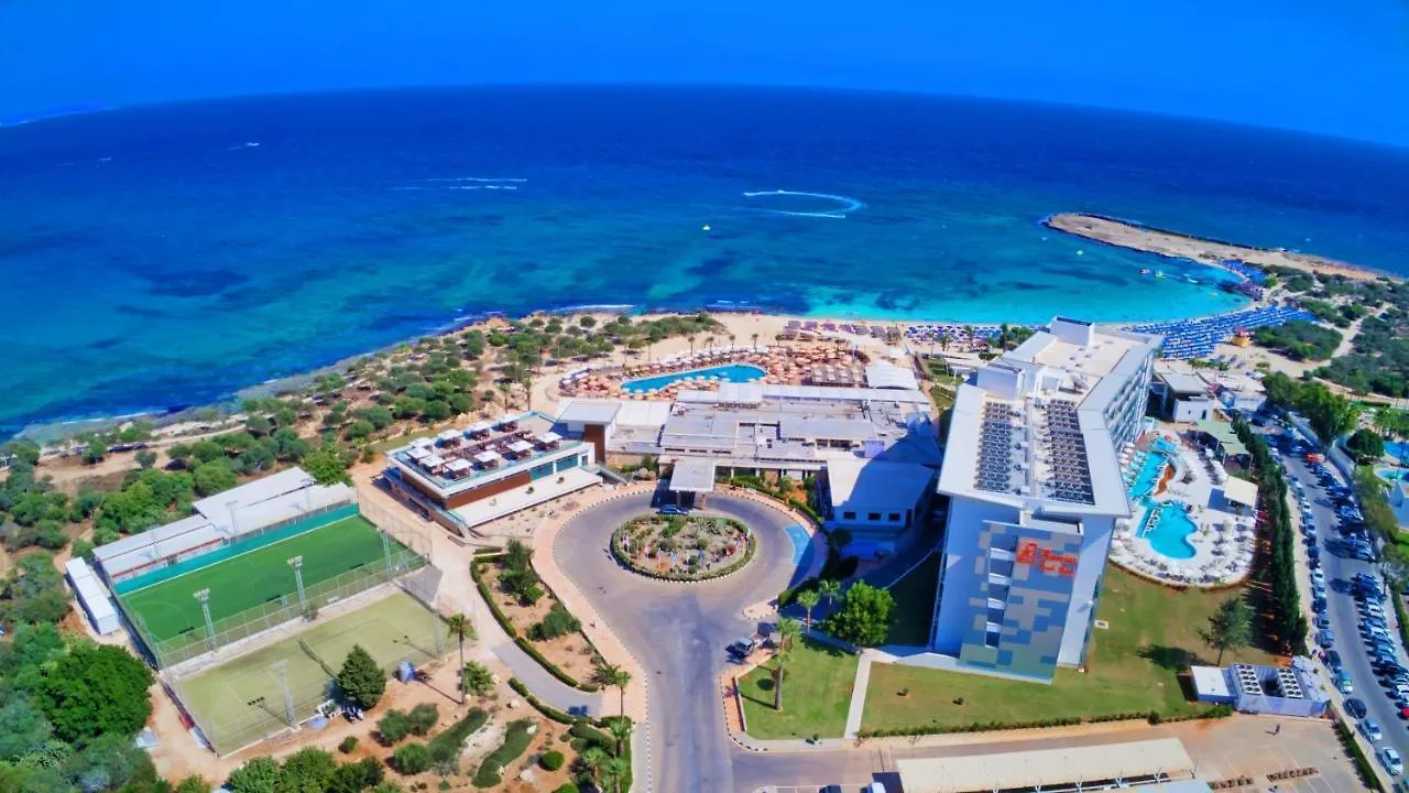Asterias Beach Hotel location